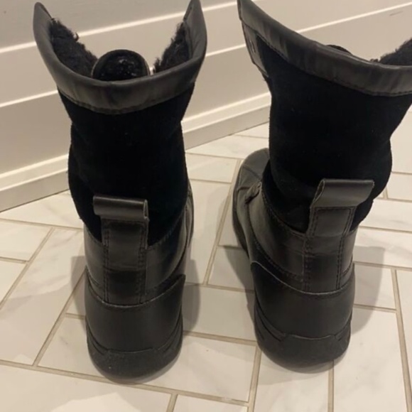 UGG Butte II CWR - Black kids boots - Picture 3 of 12